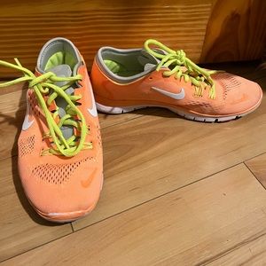 Nike free